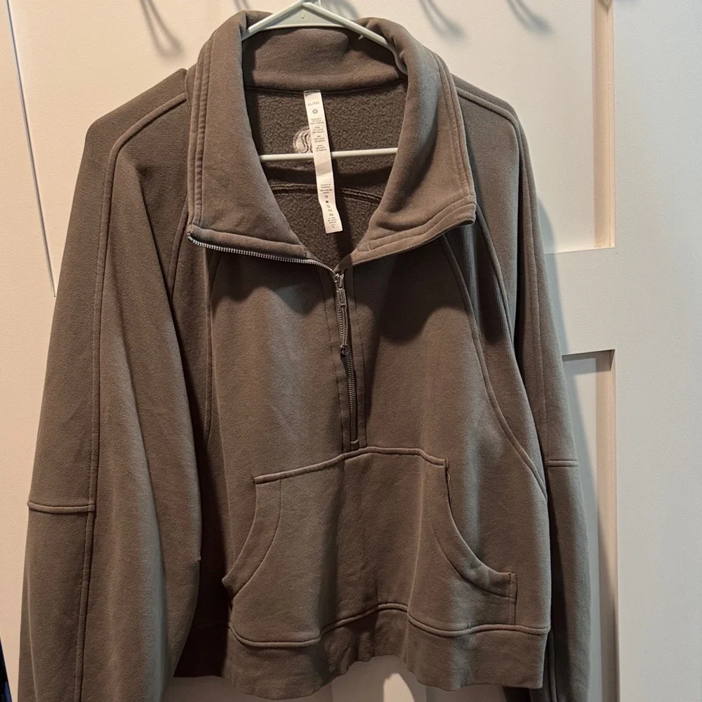 Lululemon Scuba half zip - Picture 1 of 5